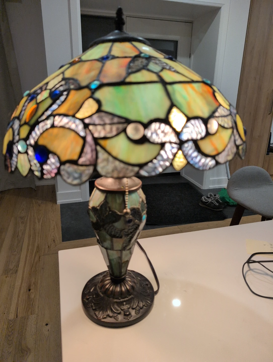 Tiffany Style Stained Glass Table Lamp - photo 2