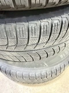Set of 4 Michelin Winter Tires - photo 3