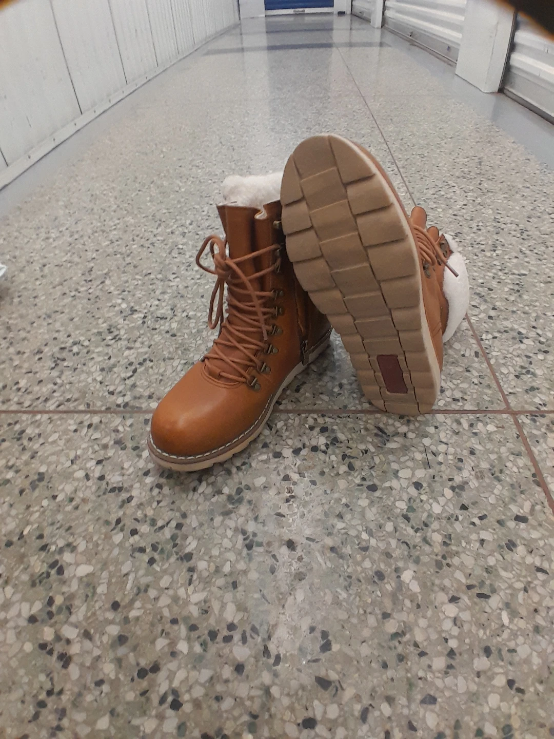 Royal Canadian Tan Winter Boots Men's Size 9 - photo 3