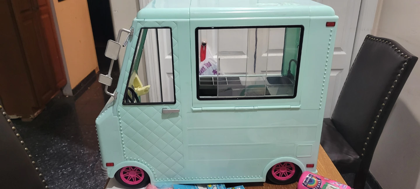 Our generation ice cream truck - photo 5