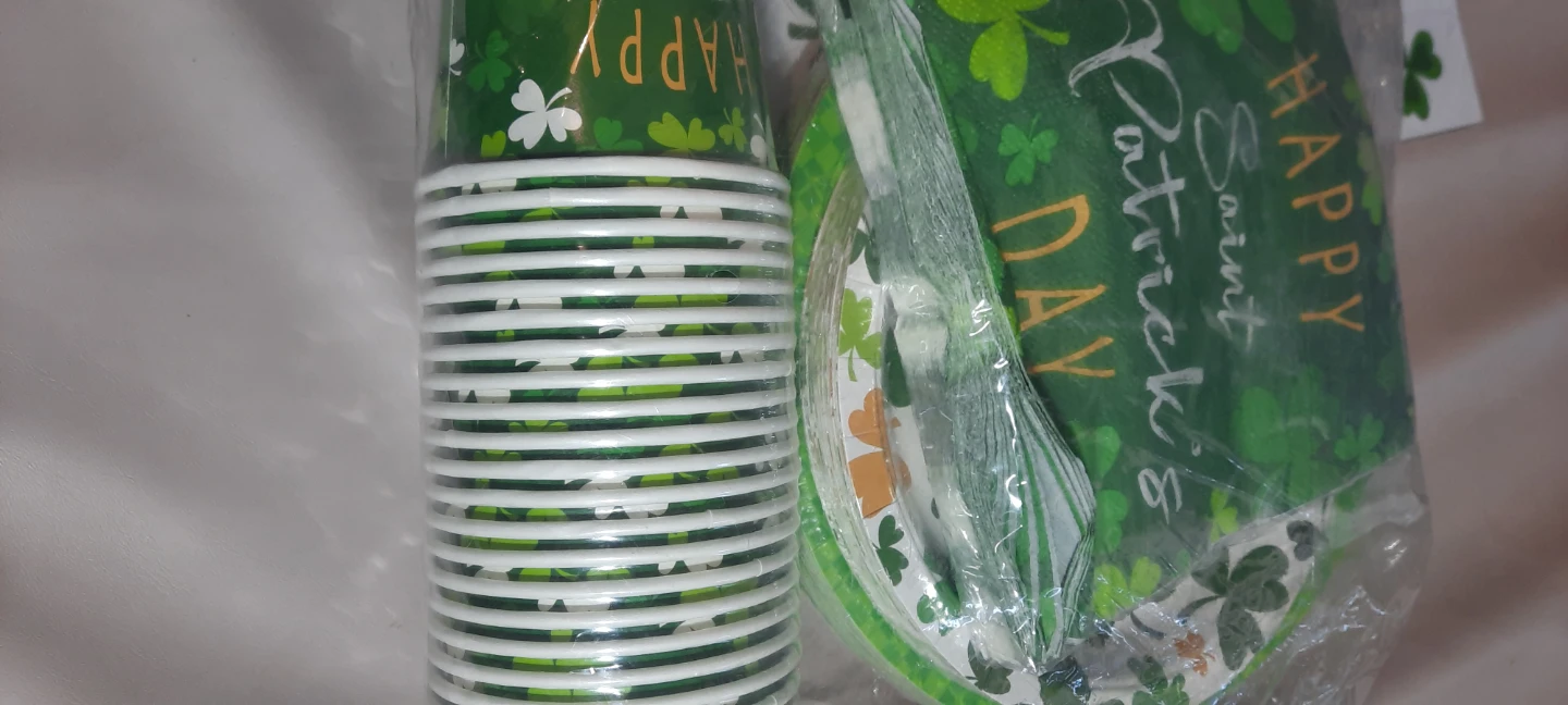 St. Patrick's Day Party Supplies Set - photo 2