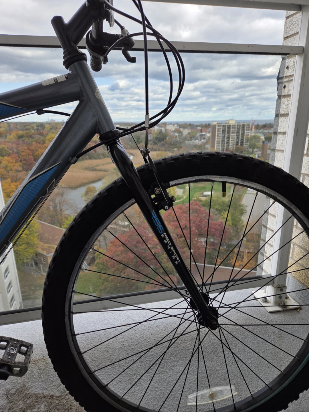 Huffy Granite Mountain Bike - photo 4