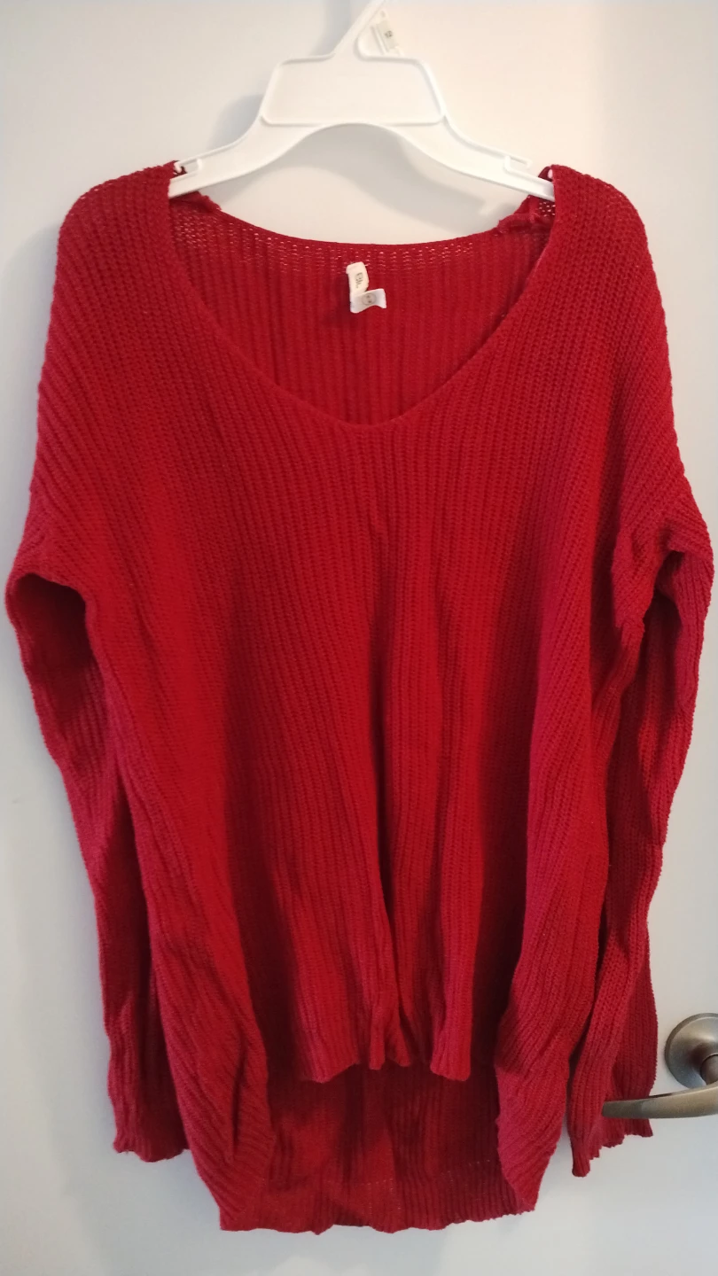 Bluenotes Red Knit V-Neck Sweater
