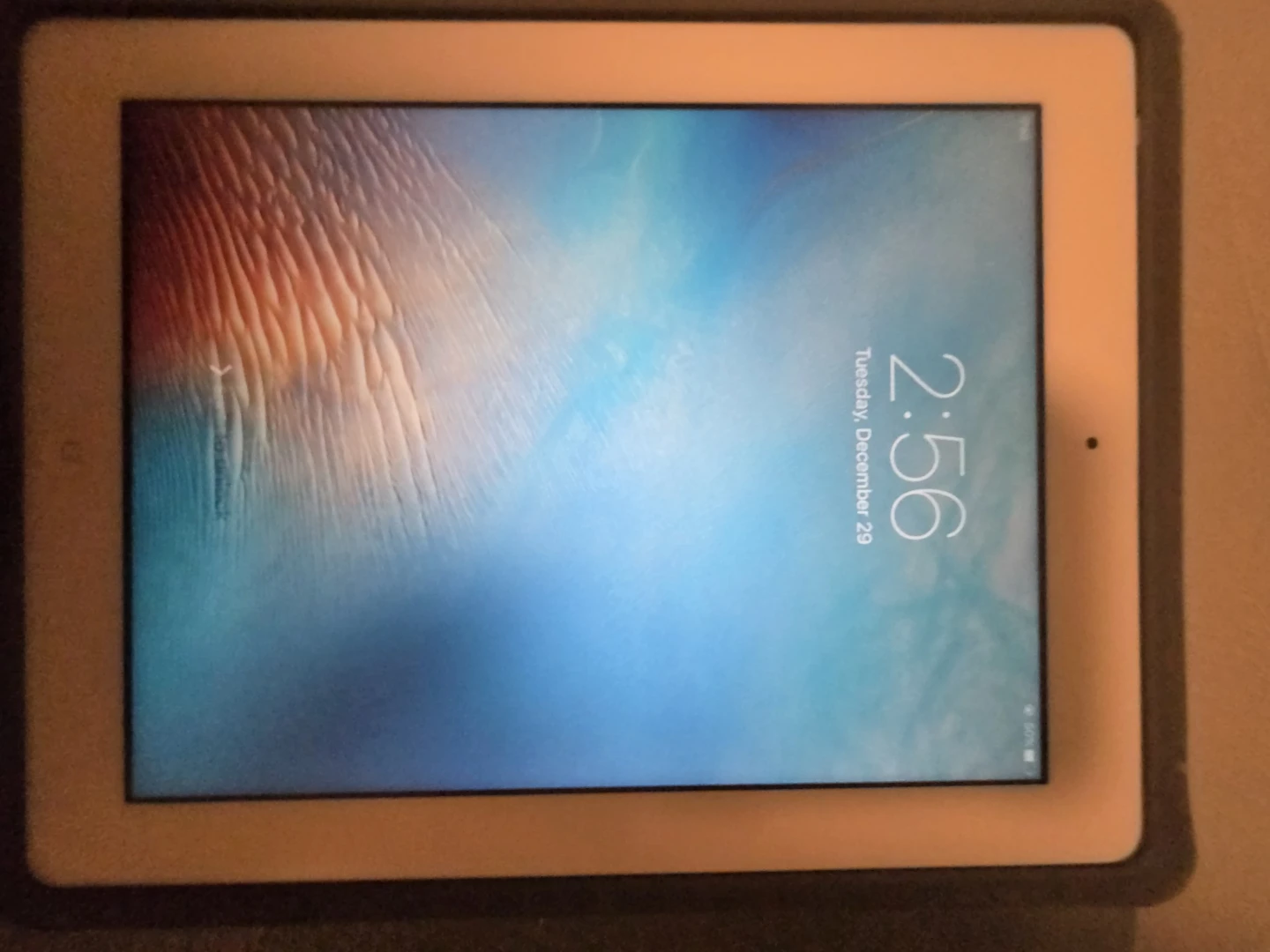 Apple iPad - photo 3