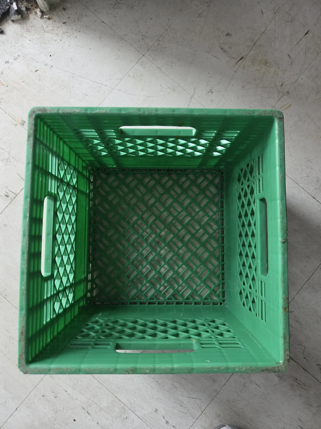 Green Neilson Dairy Crate - photo 2