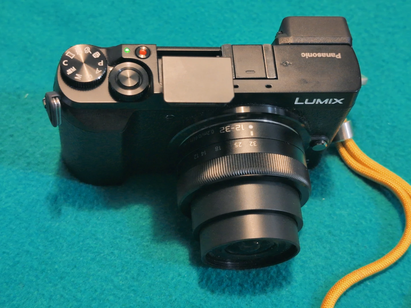 Panasonic Lumix DMC-GX85 Mirrorless Camera