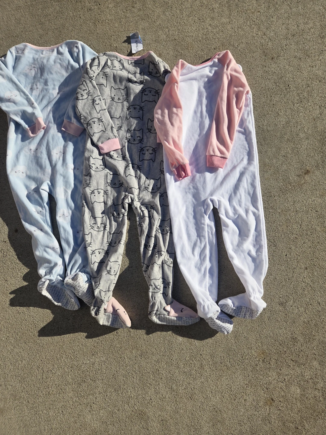 3 Carter's Fleece Footed Pajamas - photo 2