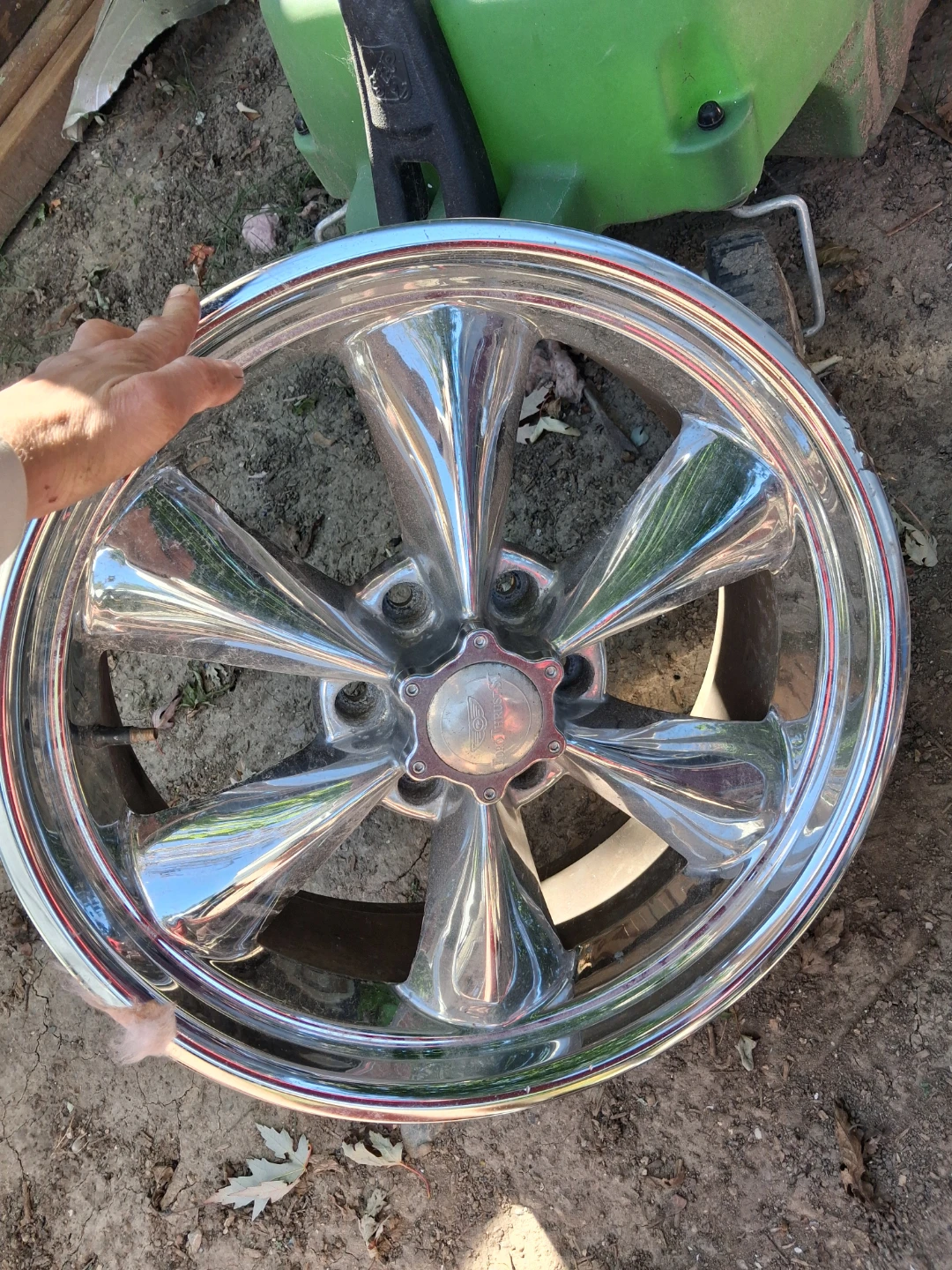 Rims & DJ spin table - photo 5