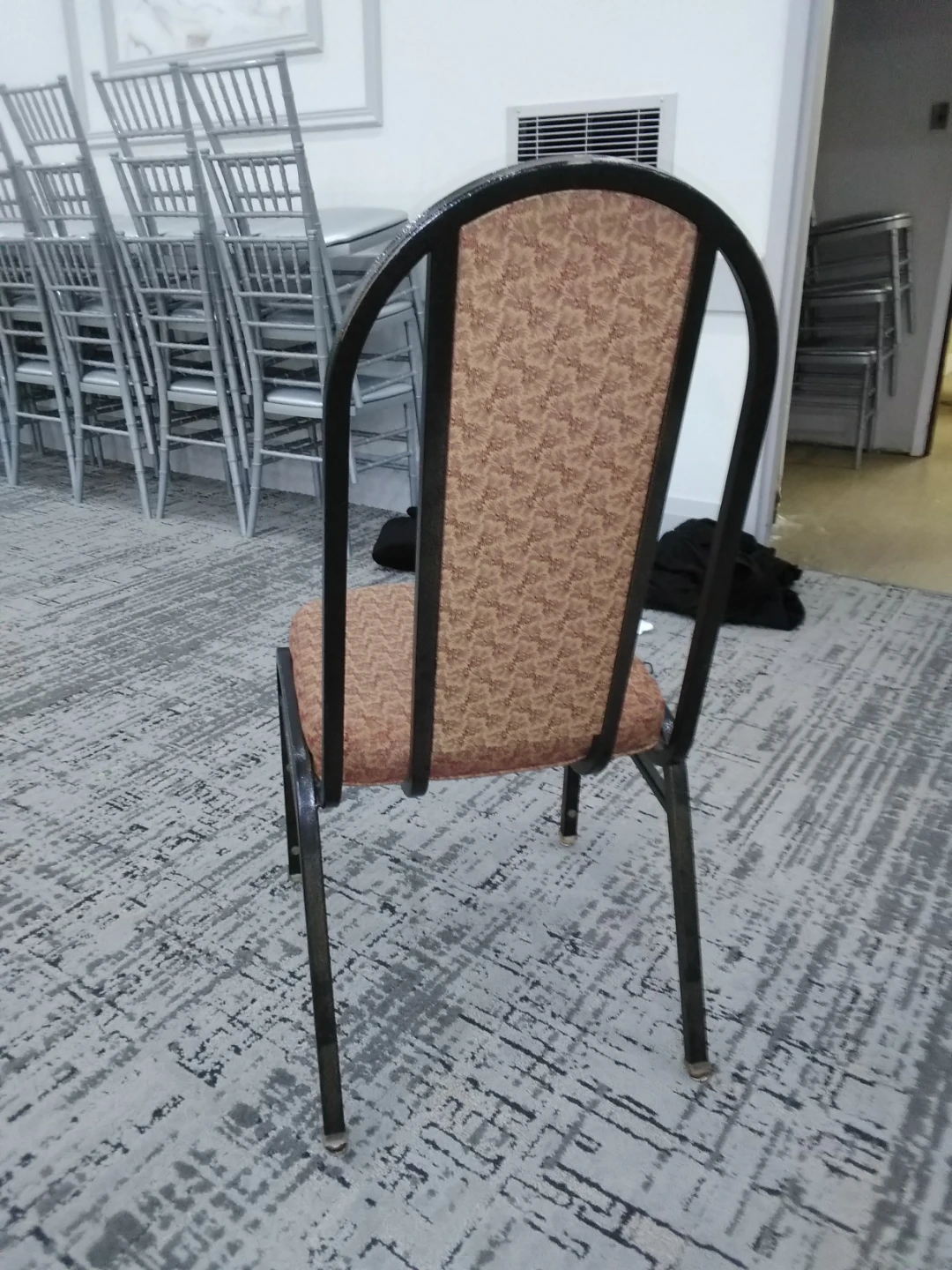 Banquet dining Chair metal fabric pu thorncliffe park  overlea - photo 3