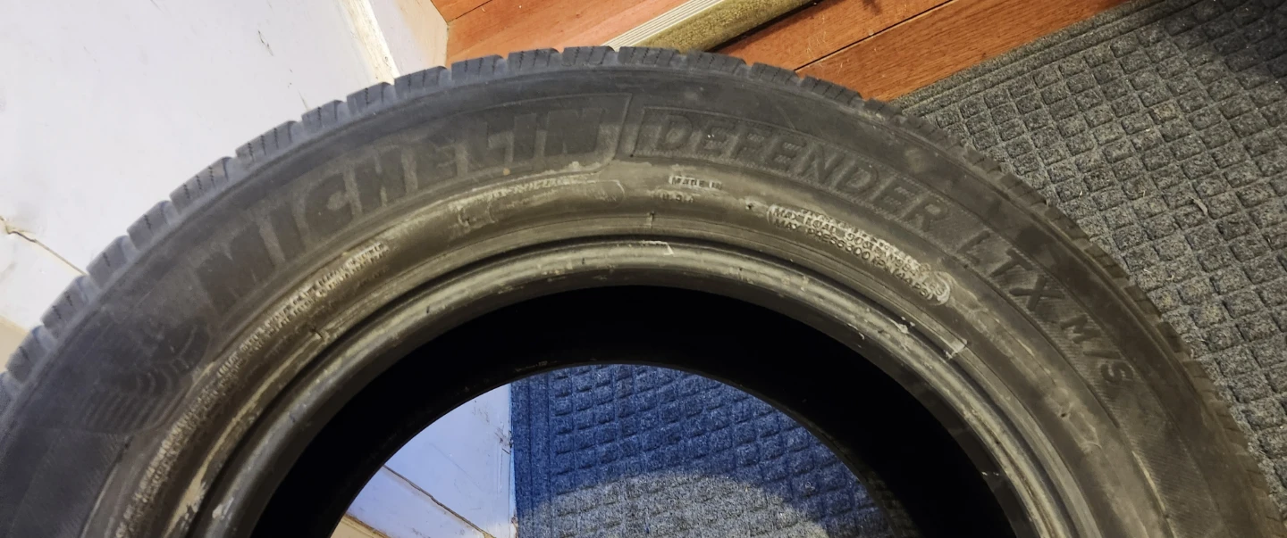 Michelin Defender LTX M/S Tire 235/65R17 - photo 2