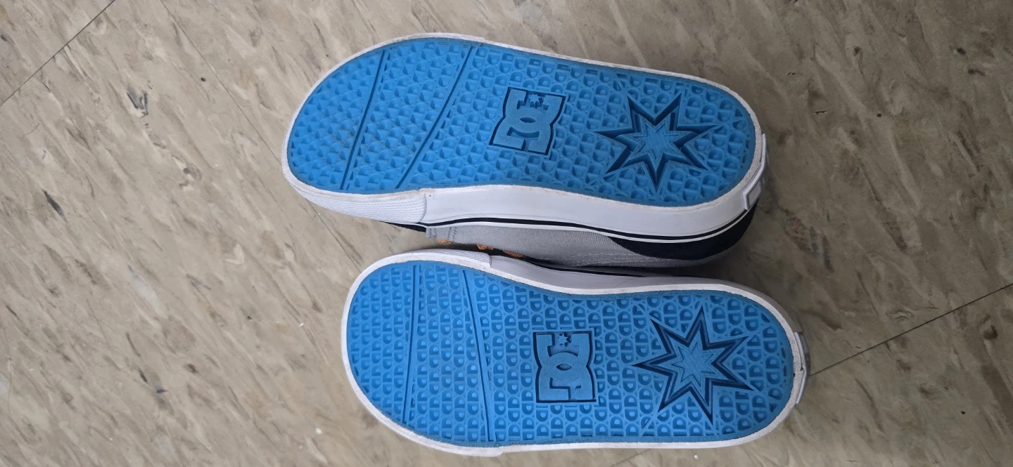 DC Shoes Toddler Trase Shoes Size 9