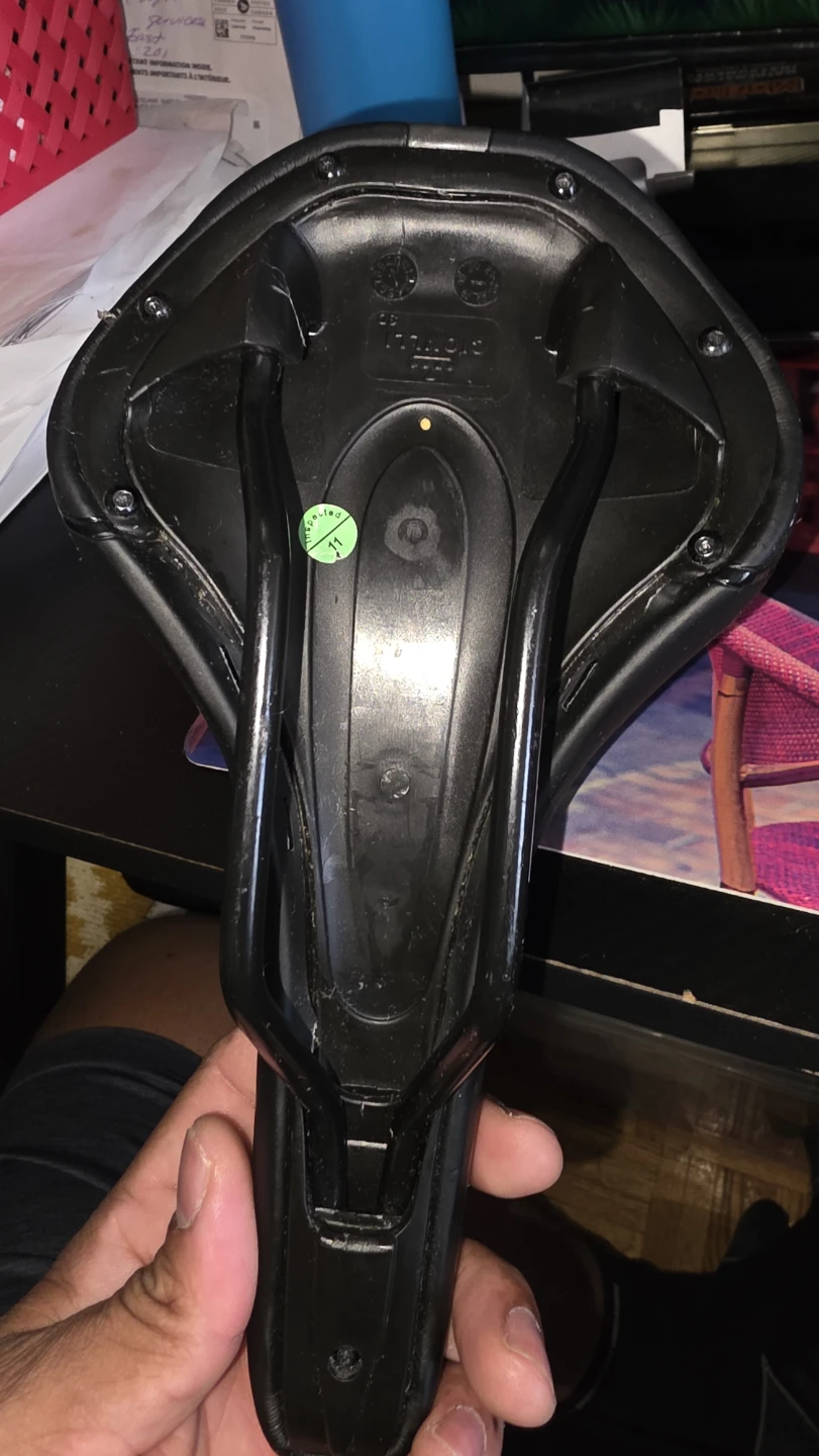 Bicycle seat