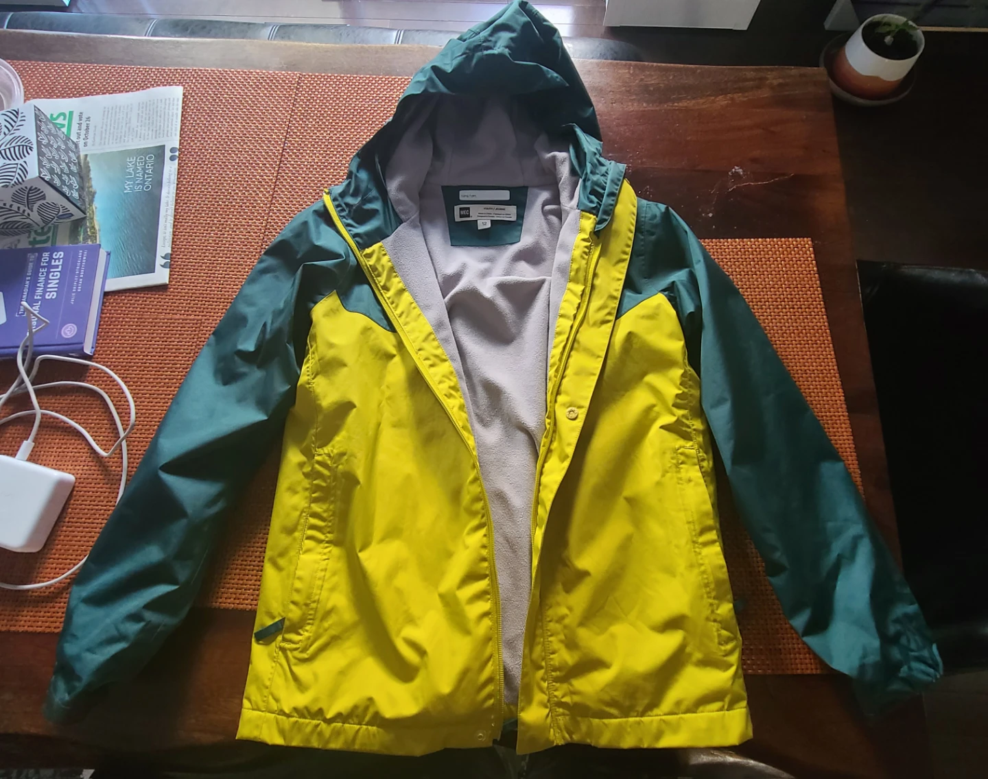 MEC Youth Jacket Size 12