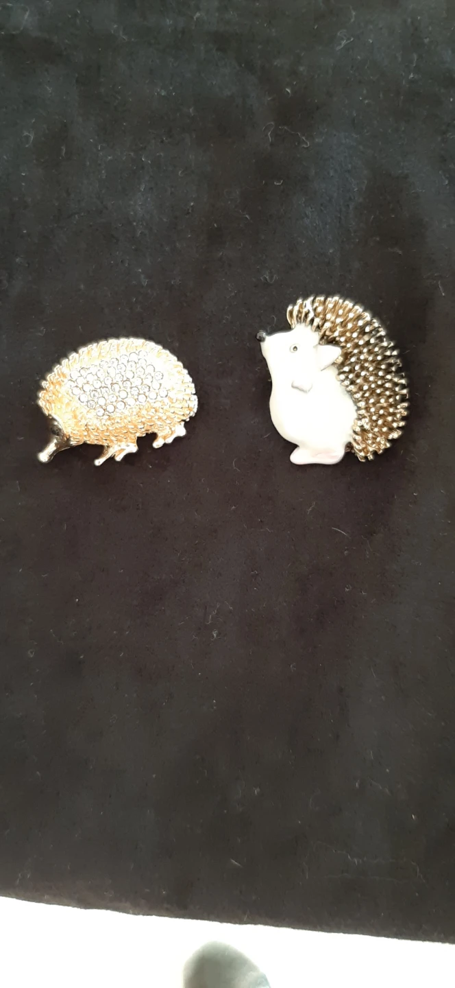 Hedgehog pins $10. each - photo 3