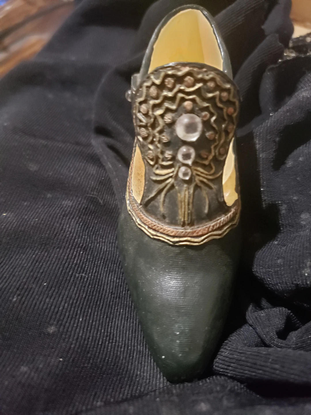 Vintage-Style Decorative Shoe Figurine