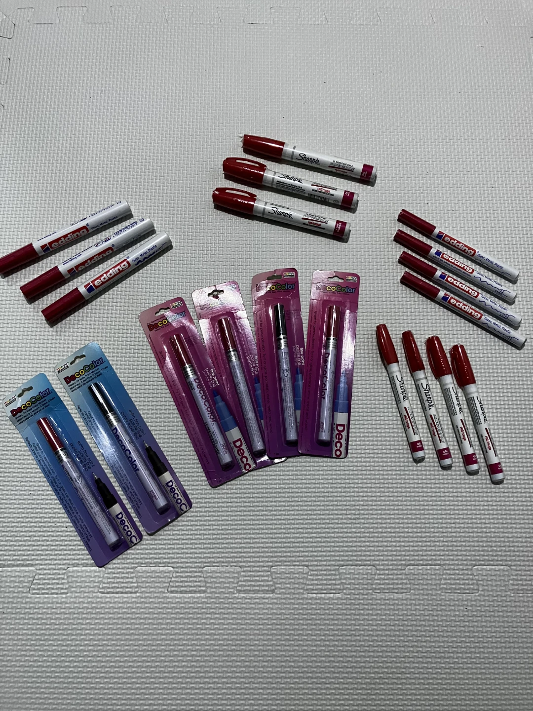 Lot of 20 Red & Black Oil based Paint  Markers