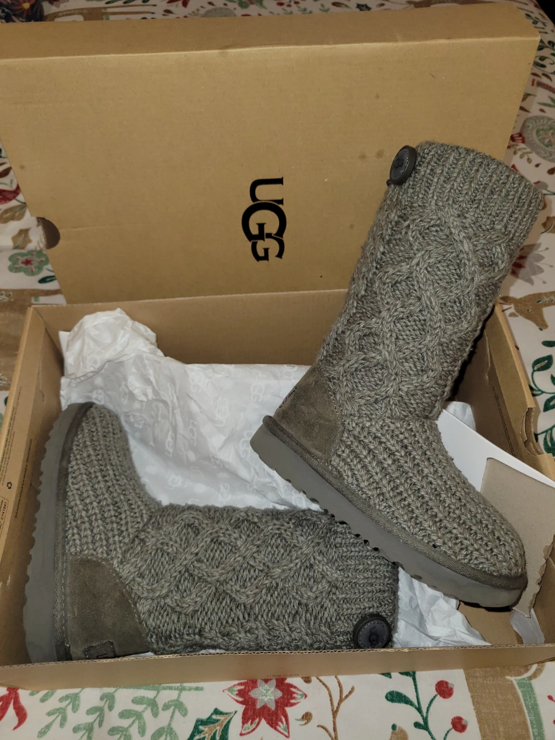 UGG Classic Cardi Cabled Knit Boots Grey Size 10