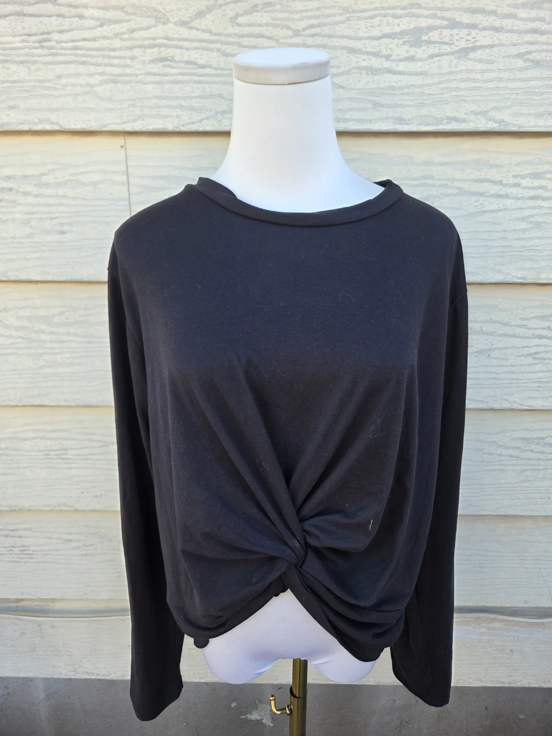 Black Long Sleeve Twist-Front Top