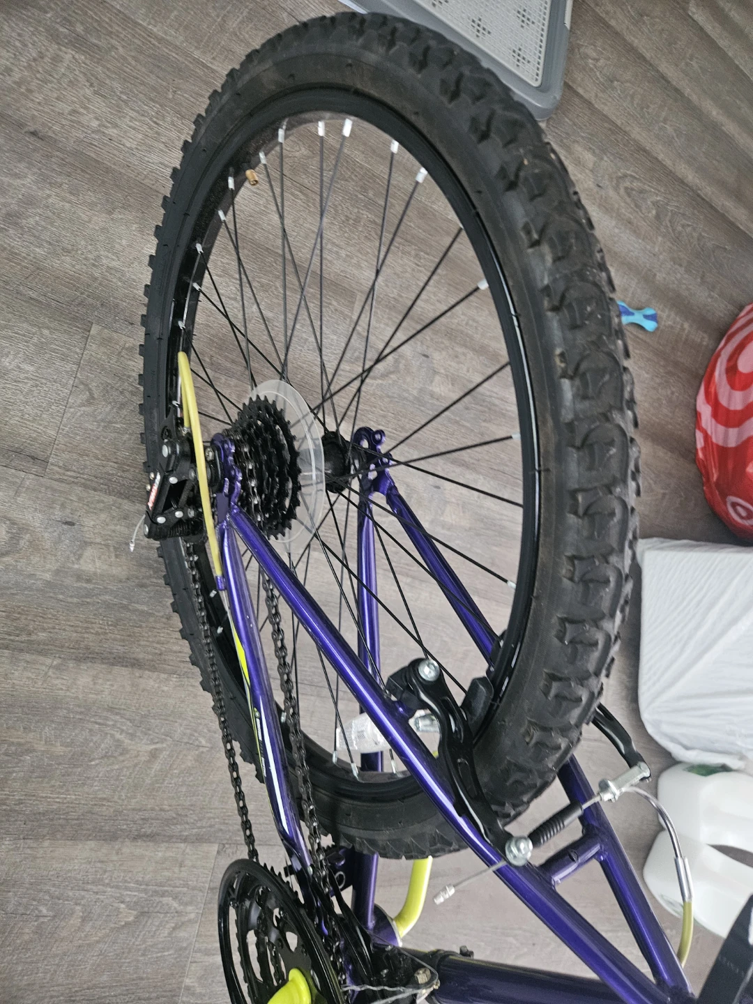 Girls Rallye Descent 24 in  hardtail mountain bike - photo 4