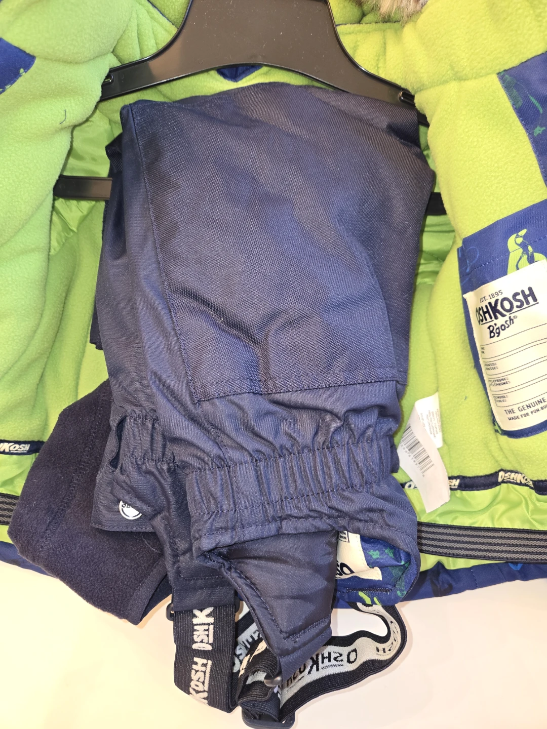BNWT 12M Snowsuit - photo 2
