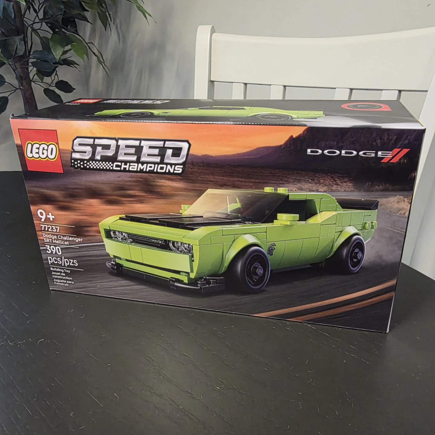LEGO Speed Champions Dodge Challenger SRT Hellcat 77237
