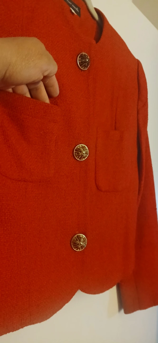 Bentley Harris Red Jacket - photo 4