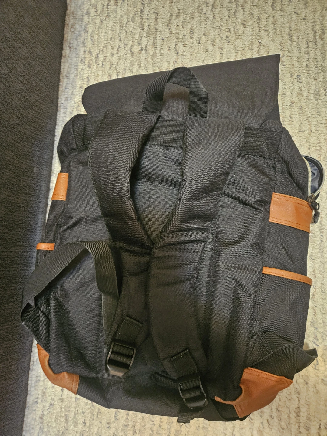 Black Backpack with Brown Accents – Pre-Owned - photo 2