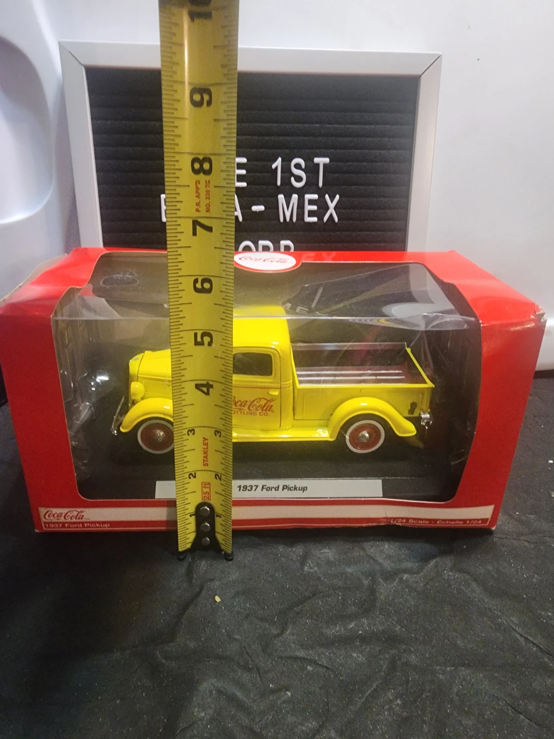 Coca-Cola 1937 Ford Pickup Diecast Model - photo 2