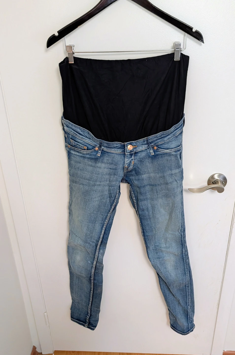 H&M Mama Maternity Skinny Jeans - Women's Size 8