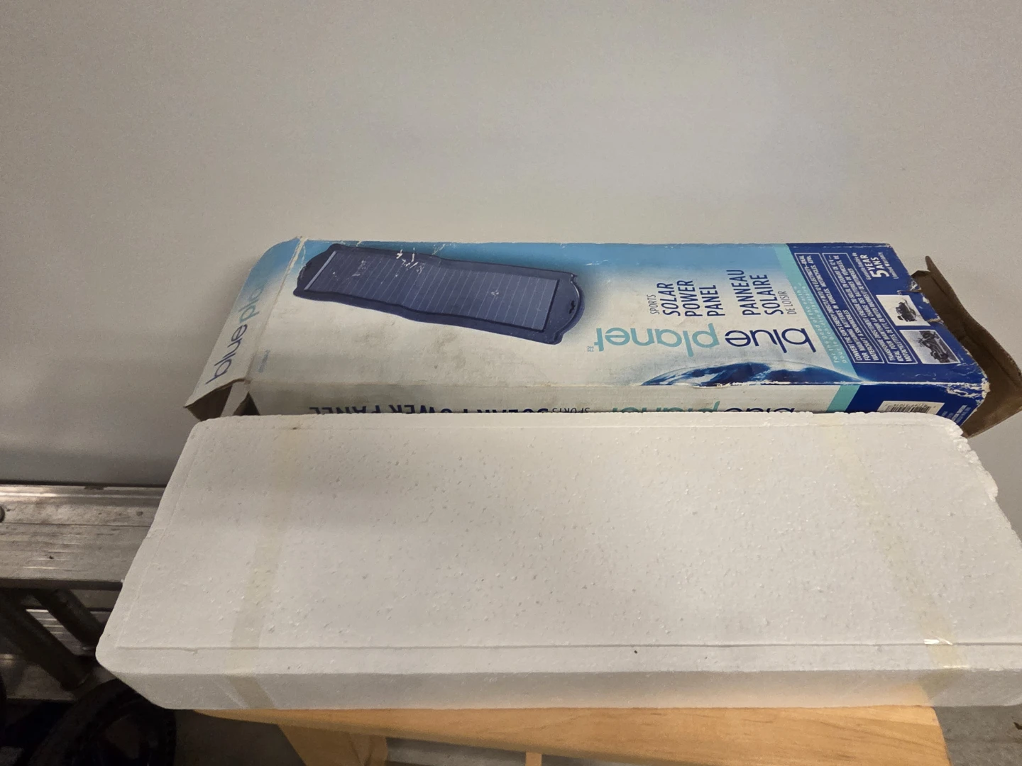 2 x Blue Planet 1W Sports Solar Power Panels one new - photo 2