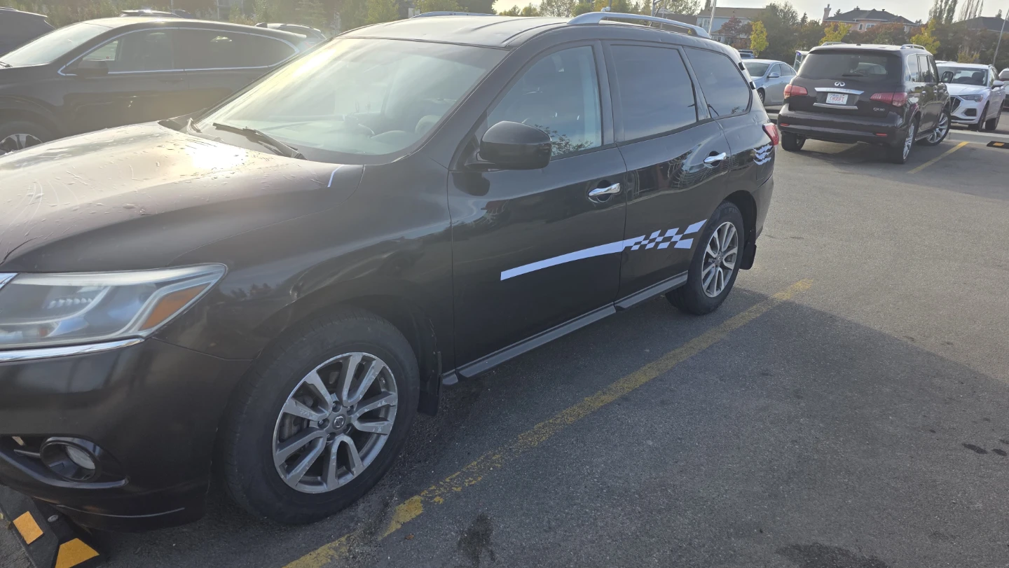Nissan Pathfinder SV - photo 3