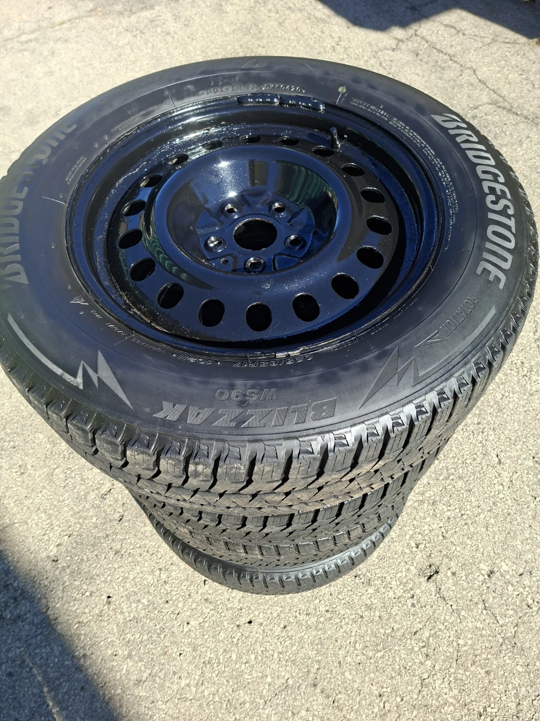 P225/65R17 Bridgestone Blizzak On Rims