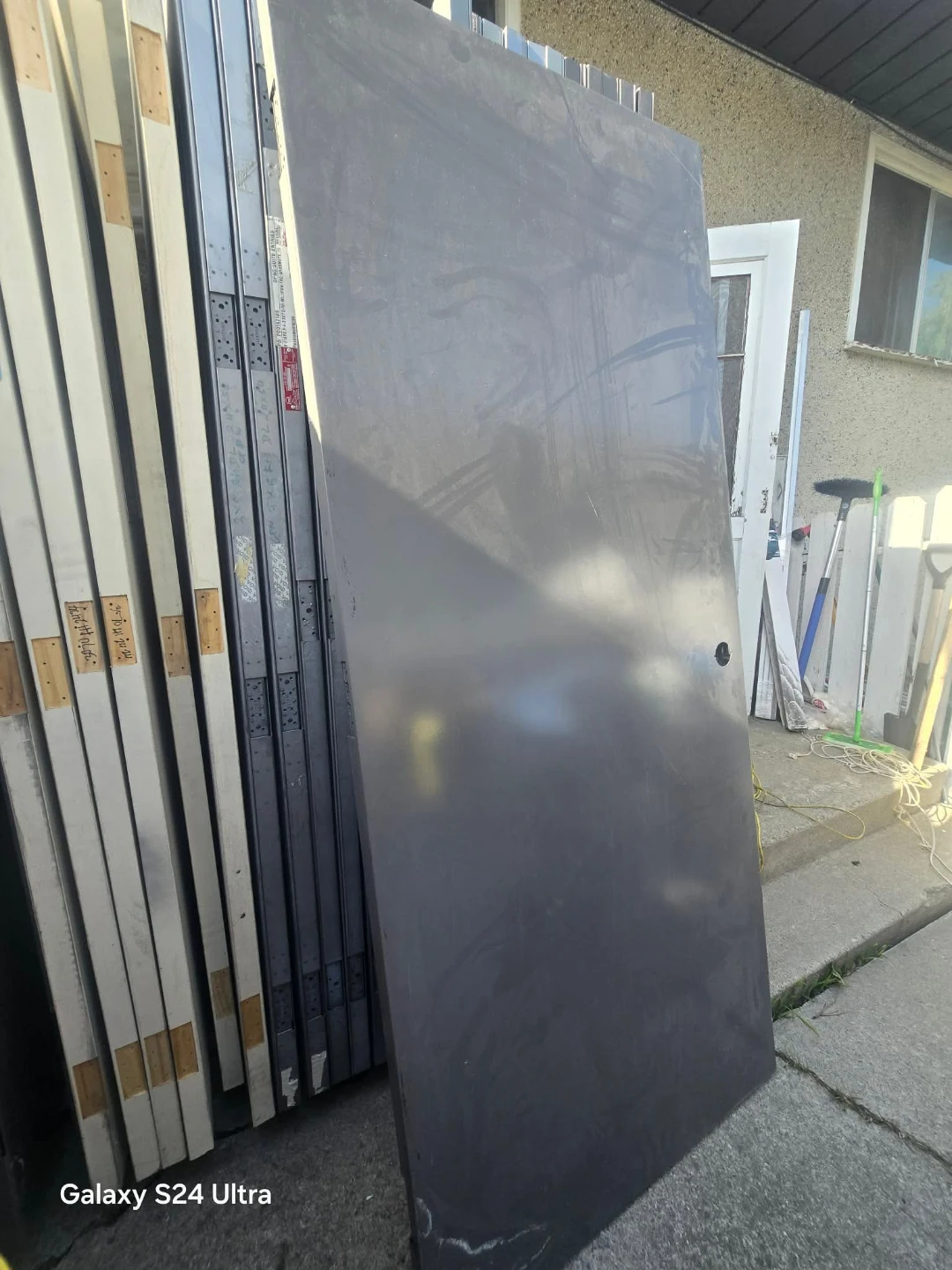 Silling metal door 250 buy git one  36x85