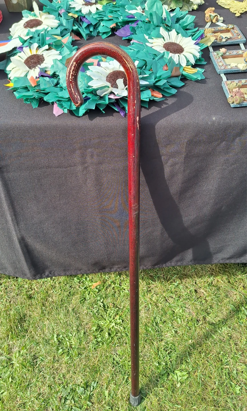 Wooden Crook Handle Walking Cane (Kit Cat Club rescue)