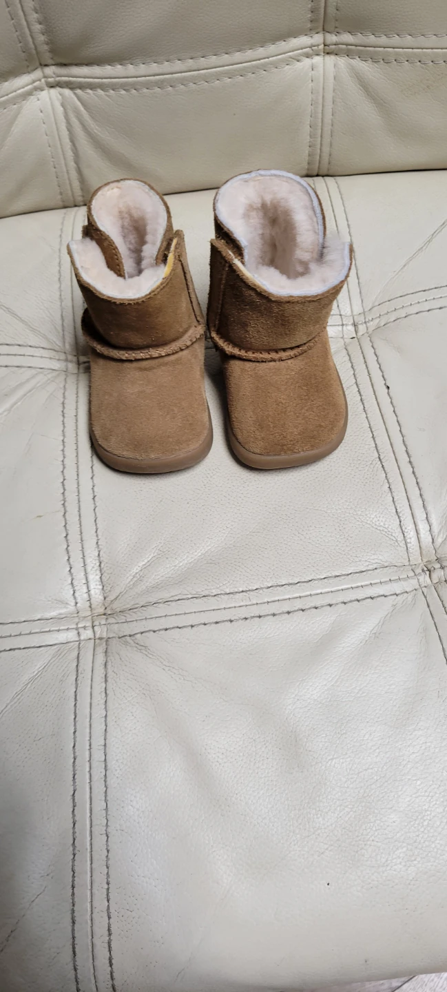 UGG Infant Boots sz 0/1 new - photo 4