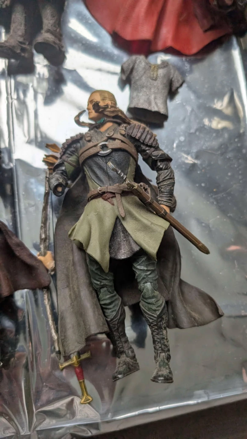 Lord of the Rings figures for sale - photo 3