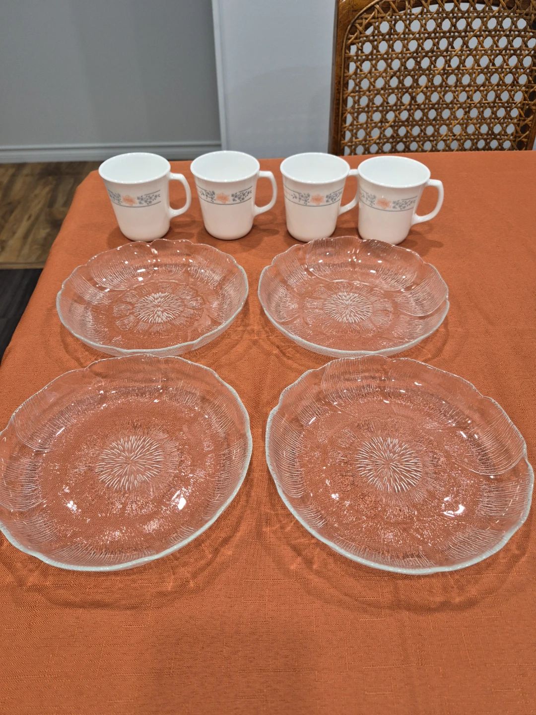 4 glass Plates and Corelle mugs