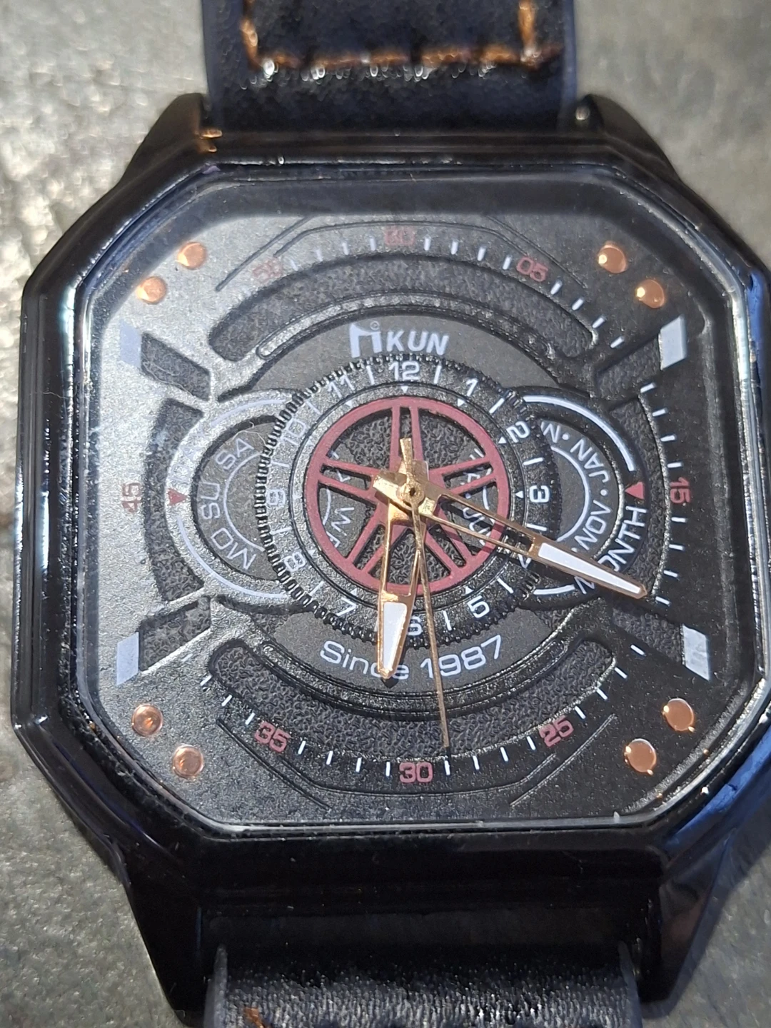 Tikun Analog Watch - photo 2