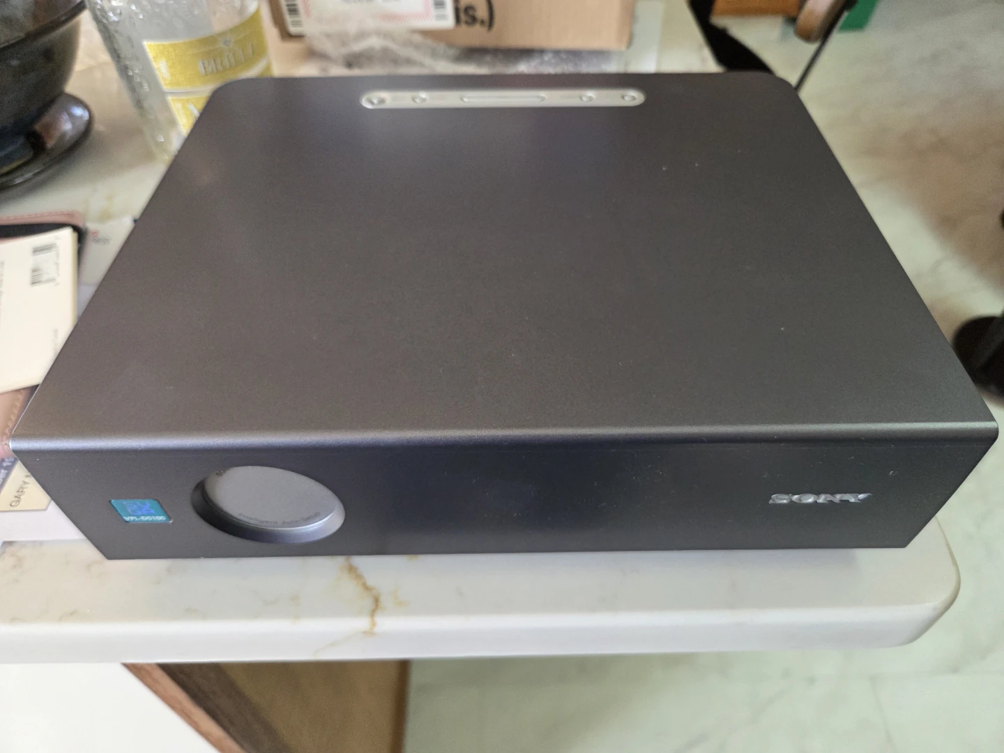 Sony VPL-DS100 Data Projector - photo 2