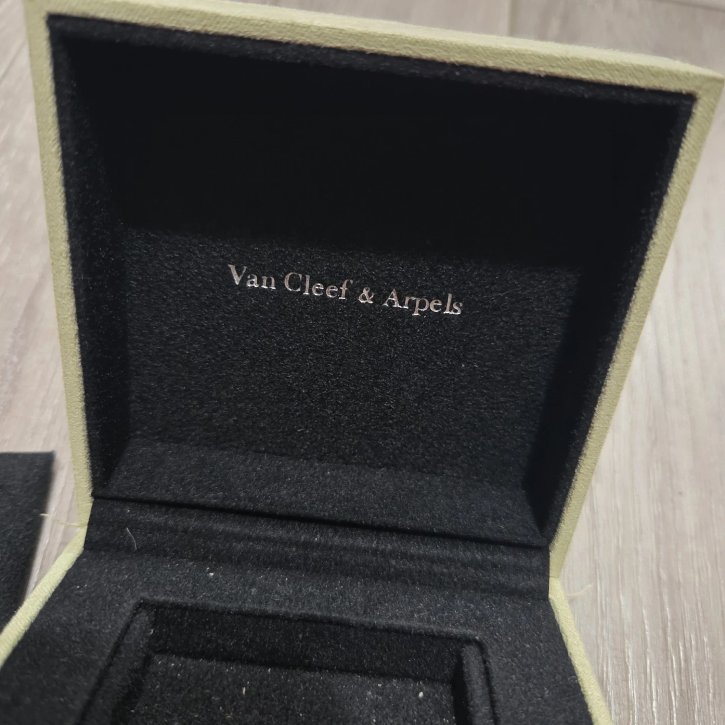 Van Cleef & Arpels empty Jewellery Box