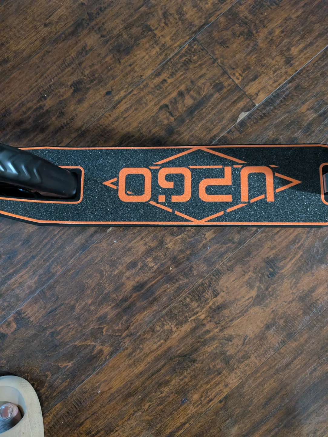 UPGO Folding Kick Scooter Black and Orange - photo 2