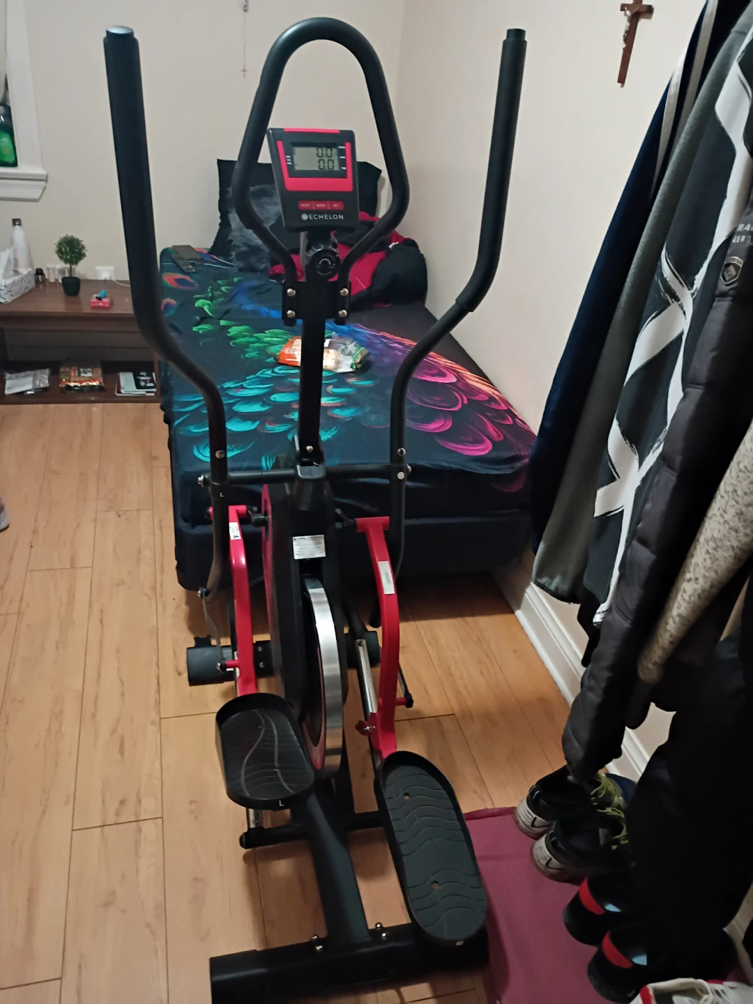 Echelon Elliptical Cross Trainer