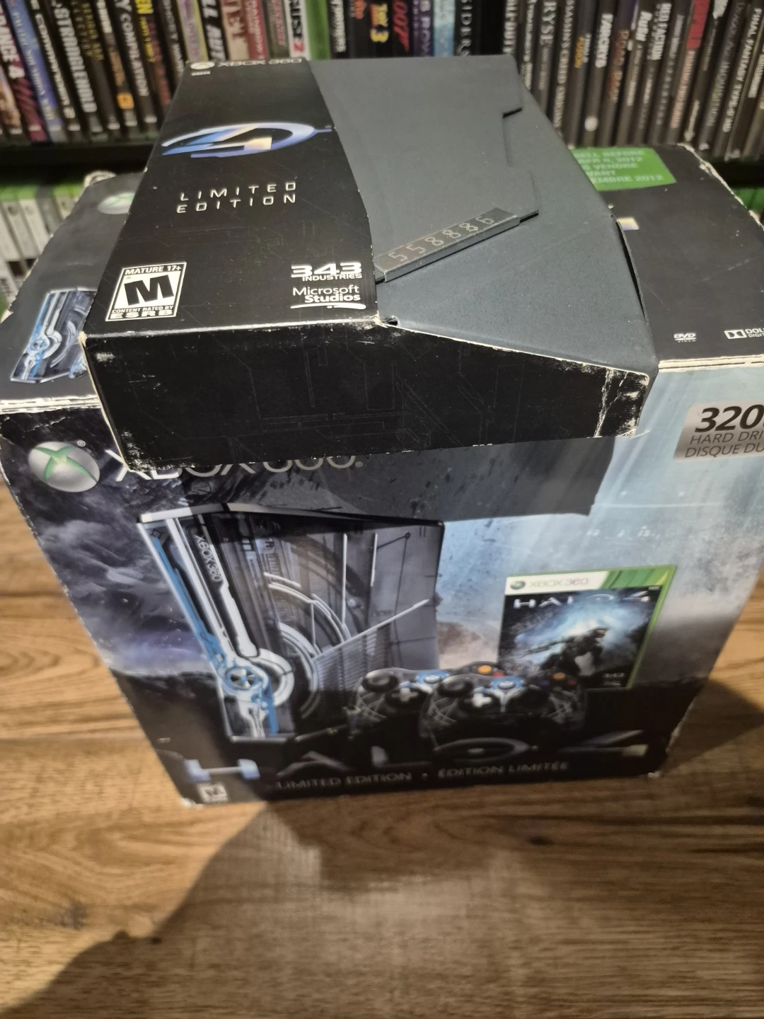 Xbox 360 Halo 4 Limited Edition Console - photo 3