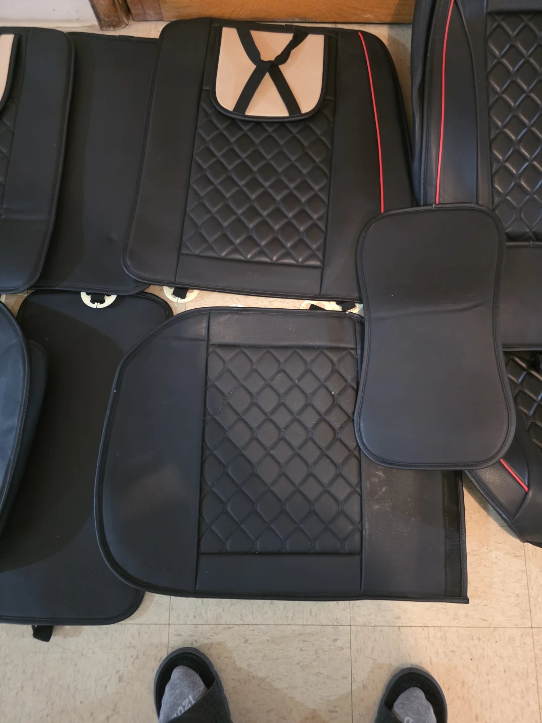 Black and Red Quilted Car Seat Covers - photo 4
