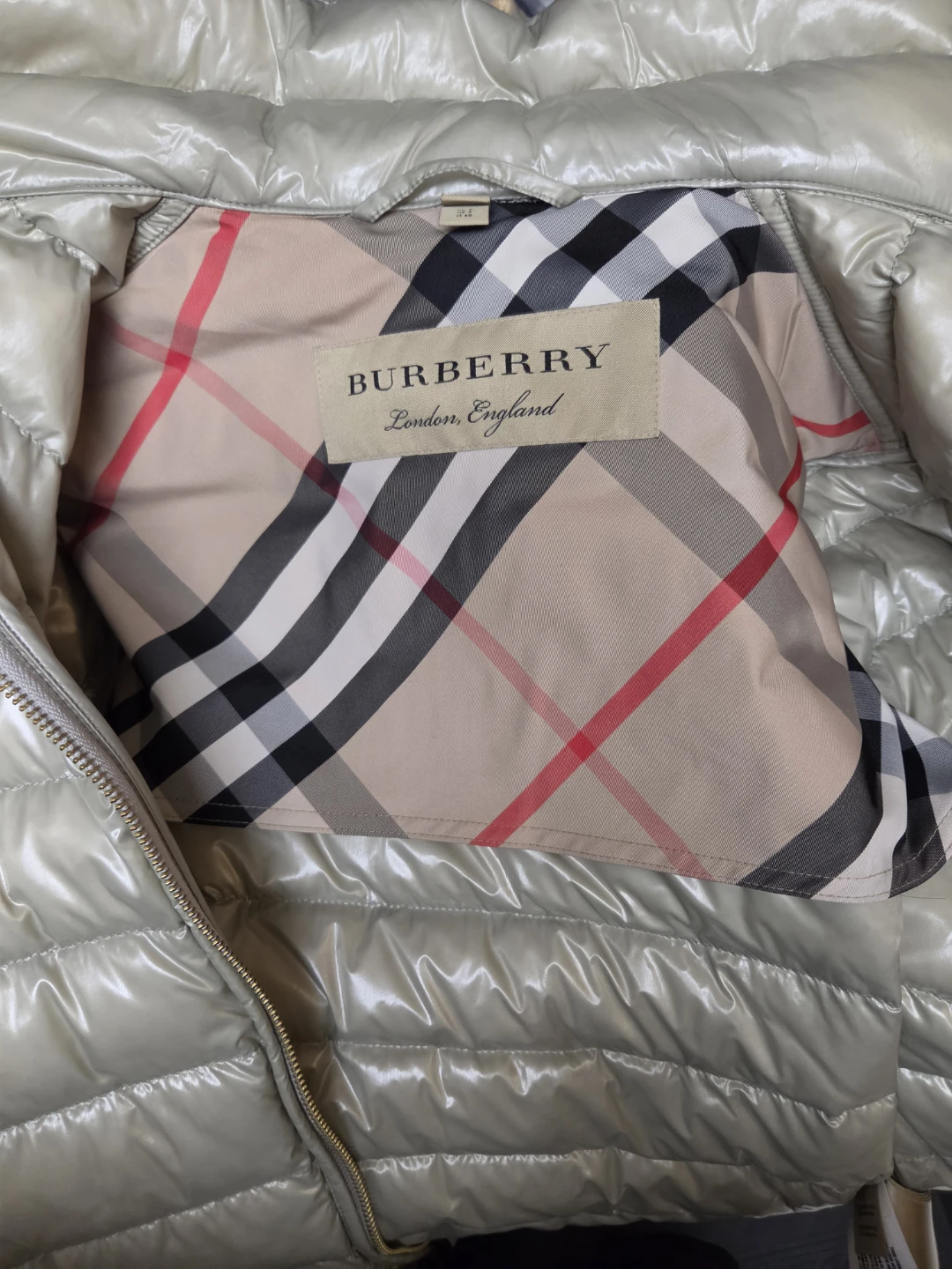 Burberry Women's 2-in-1 Hooded Down & Windbreaker Jacket Beige - photo 4