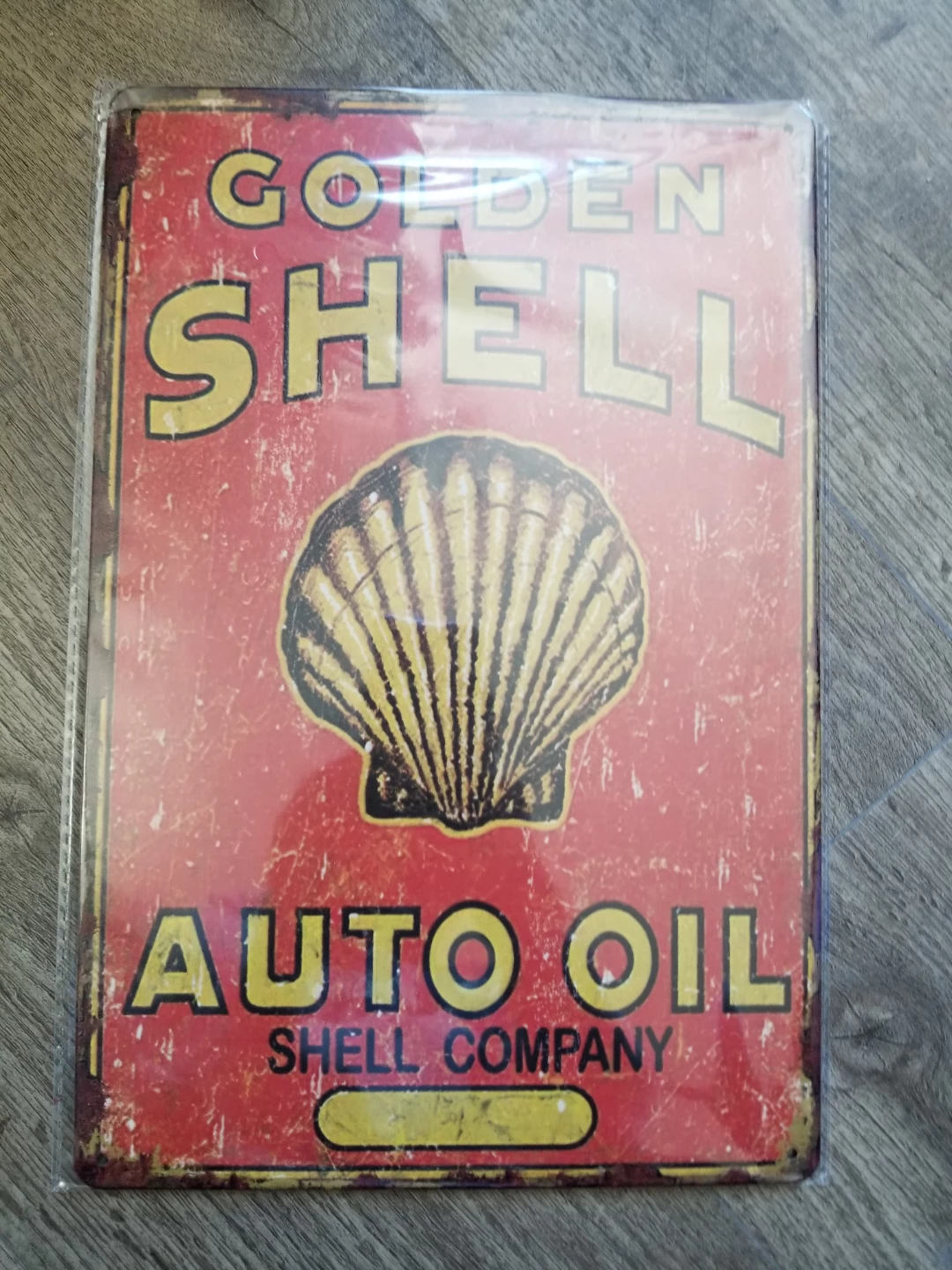 Vintage Style Golden Shell Auto Oil Metal Sign
