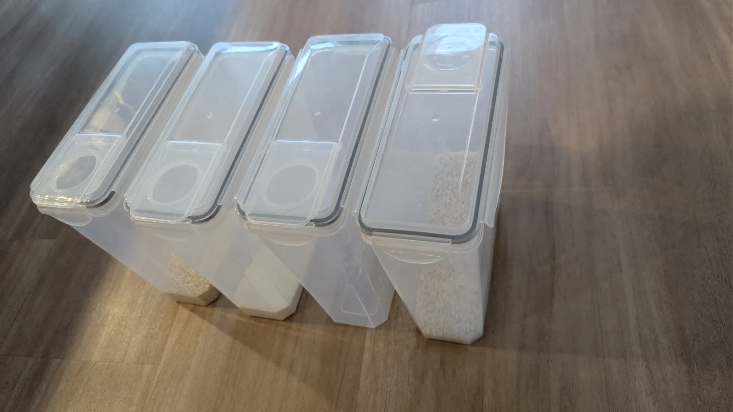 Set of 4 Food Storage Containers (3.7L / 126 oz)