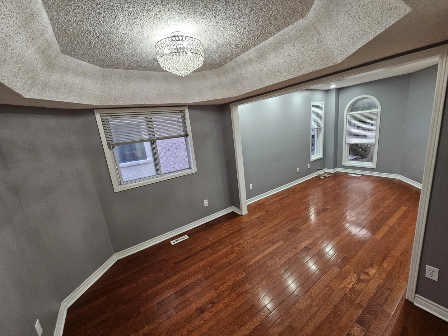 3 Bedroom, 3 Bathroom House For Rent - photo 3