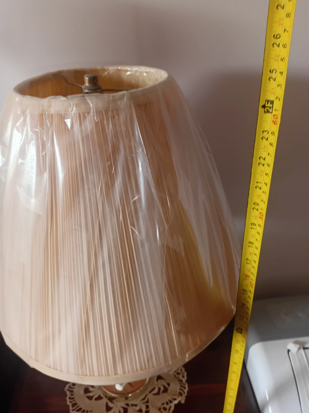 Vintage Floral Ceramic Table Lamp - photo 3