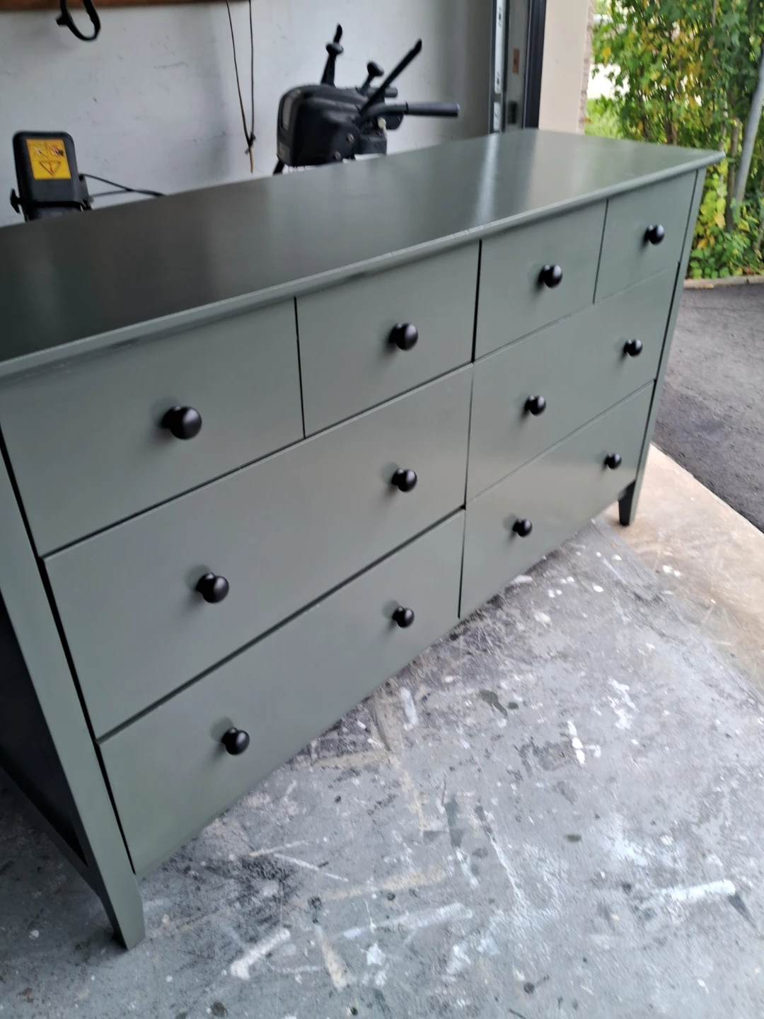 Olive Green 8-Drawer Dresser